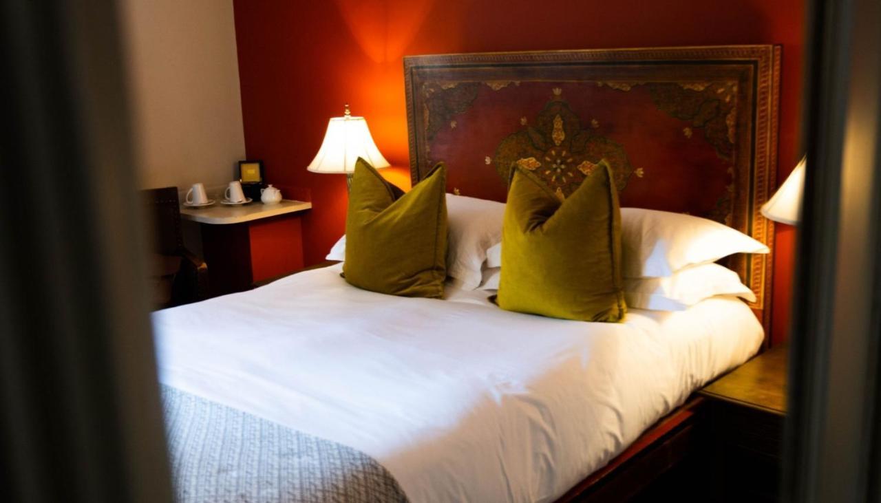 Elephant Hotel Pangbourne Dış mekan fotoğraf