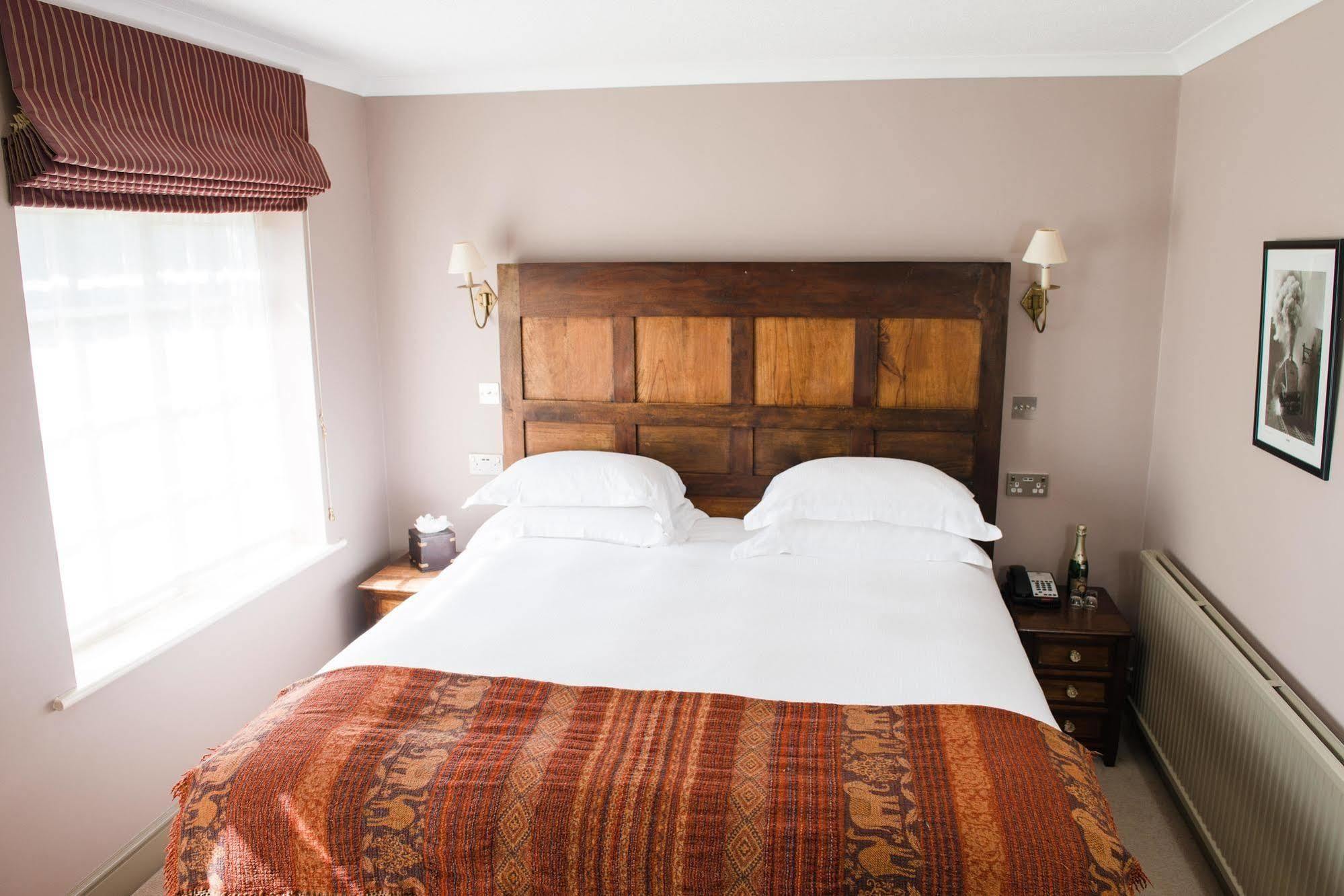 Elephant Hotel Pangbourne Dış mekan fotoğraf