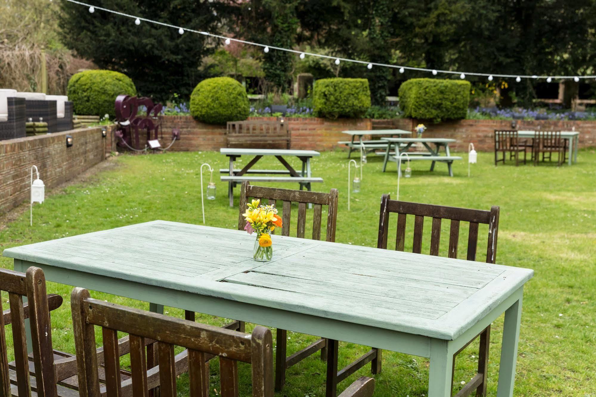 Elephant Hotel Pangbourne Dış mekan fotoğraf